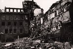 Aufnahme der kriegszerstörten Hochschule; Foto: Archiv der HFBK / Schrader
