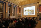 Wiebke Schwarzhans, Lecture Performance „Loveletter to Porcelain“, 2018; Foto: Patricia Ratzel