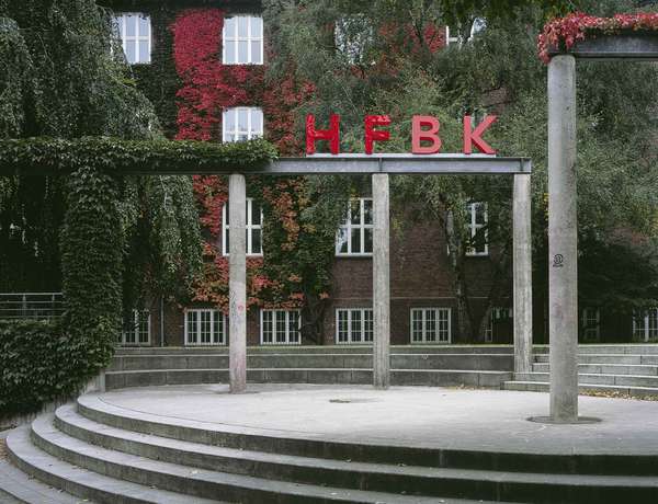Stairs outside the HFBK's main building; photo: Klaus Frahm