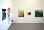 Jahresausstellung 2018 an der HFBK Hamburg: Arbeiten von Filippos Tatakis, Pascal Brinkmann, Simon Modersohn und Timo Althoff, die bei Werner Büttner studieren; Foto: Imke Sommer