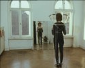 Rebecca Horn (Studentin 1964–1971), "Performances II; Berlin – Übung in neun Stücken", 1970–1975, Filmstill ; Foto: Hamburger Kunsthalle
