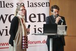 Friedrich von Borries (HFBK) und Berit Bliesemann de Guevara (HSU) bei der Einführung; Foto: Jann Wilken