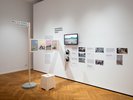 Ausstellung Social Design, Museum für Kunst und Gewerbe Hamburg, Display von More Than Shelters; photo: MKG Hamburg