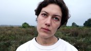 Verena Buttmann Videoarbeit Die Hunde, die Rosen, der Duft 2021, Full HD-Video, 10 Min.; photo: Filmstill