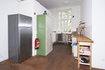 The shared kitchen of one of the ASA studios; Foto: Tim Albrecht