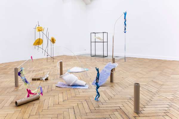 Jahresausstellung 2021: Ausstellungsansicht Klasse Prof. Pia Stadtbäumer: Lena-Marie Schütte, Anna Stüdeli, Annabel Lin