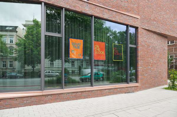 Renée Green, What Time Is It? (GLB), 2022, Installation view Vide ma tête/Selection/Combination: All Variable Elements, Finkenwerder Kunstpreis 2022, HFBK Gallery; photo: Tim Albrecht